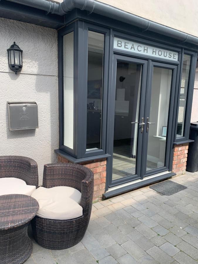 Beach House Apartment On Ground Floor With Sea View - Pet Friendly Cleveleys Extérieur photo