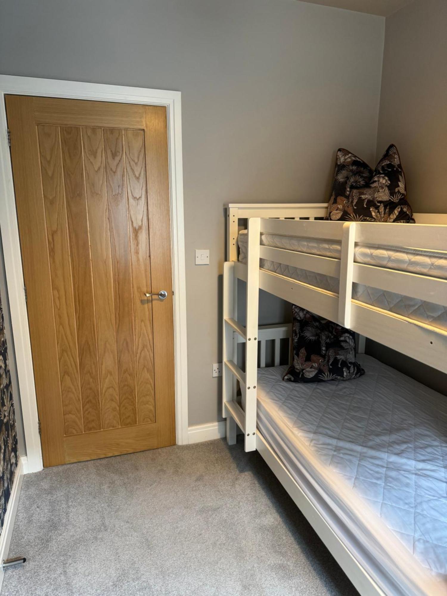 Beach House Apartment On Ground Floor With Sea View - Pet Friendly Cleveleys Extérieur photo